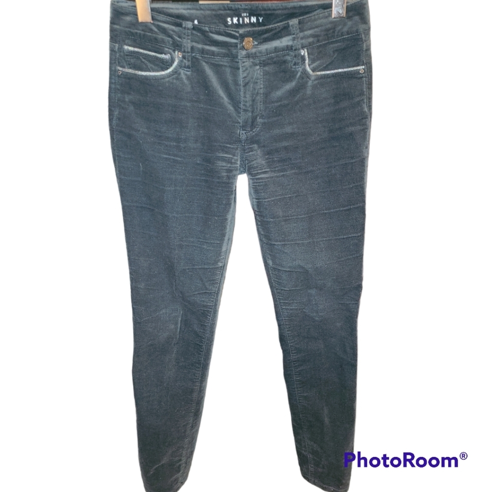 White House Black Market Velvet Black Pants the Skinny size 4 pants NWT - Picture 1 of 5